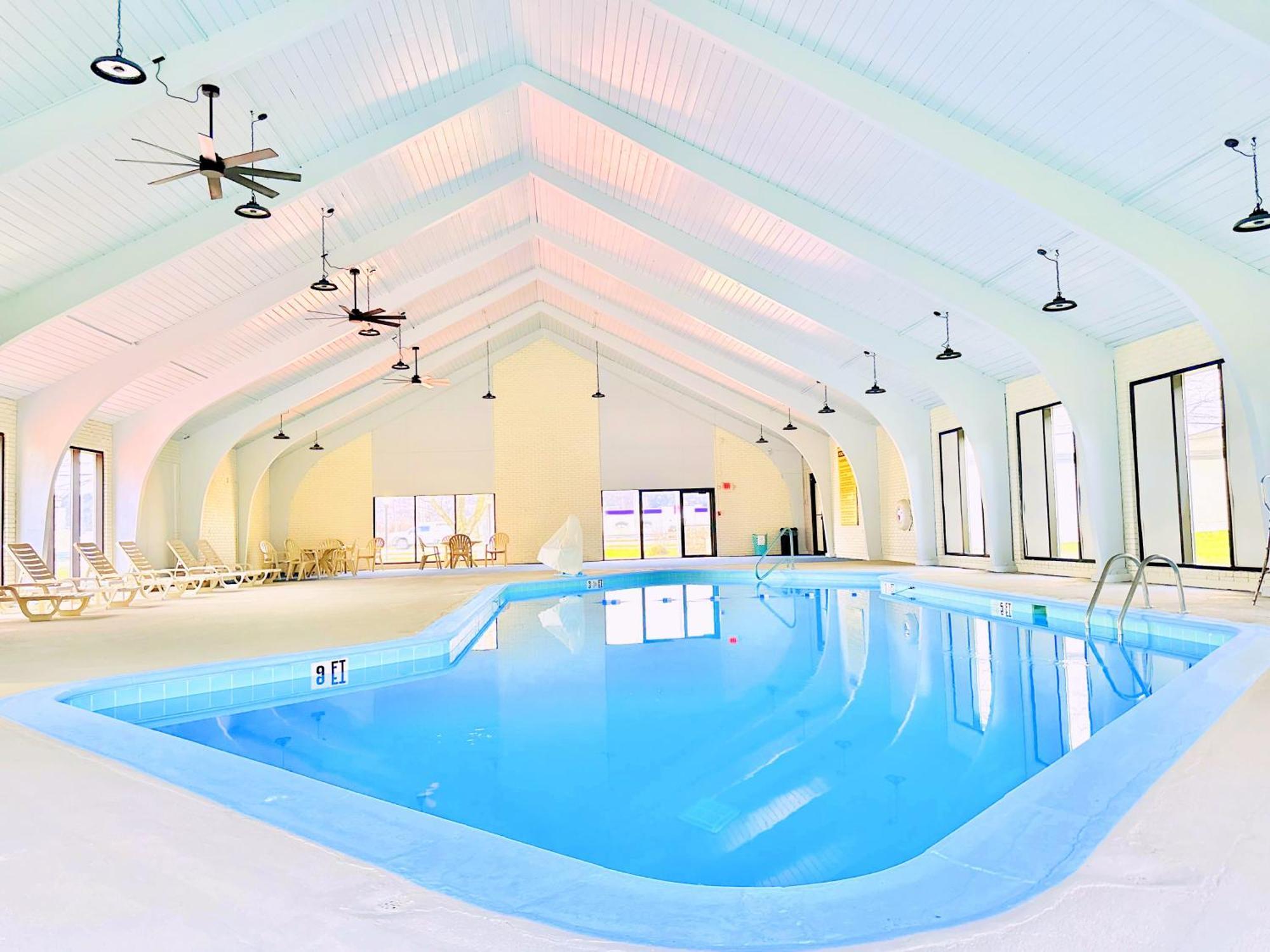 Days Inn By Wyndham Rutland/Killington Area Экстерьер фото